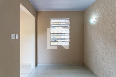 Sala de casa para alugar com 2 quartos, 85m² em Benfica, Rio de Janeiro