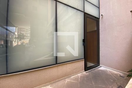 Fachada de apartamento para alugar com 2 quartos, 60m² em Cnb 6, Brasília