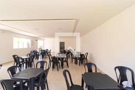 Apartamento para alugar com 45m², 2 quartos e 1 vagaÁrea comum - Salão de festas