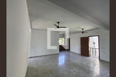 Casa para alugar com 3 quartos, 115m² em Freguesia de Jacarepaguá, Rio de Janeiro