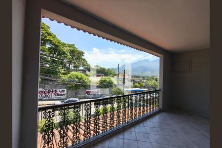 Casa para alugar com 3 quartos, 115m² em Freguesia de Jacarepaguá, Rio de Janeiro