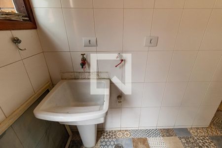 Casa à venda com 240m², 2 quartos e 2 vagasLavanderia