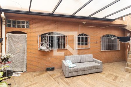 Casa à venda com 240m², 2 quartos e 2 vagasEdícula 