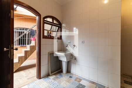 Casa à venda com 240m², 2 quartos e 2 vagasLavanderia