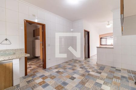 Casa à venda com 240m², 2 quartos e 2 vagasCozinha