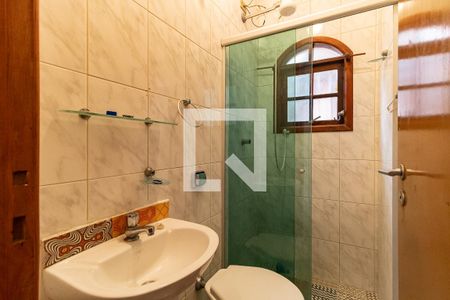 Casa à venda com 240m², 2 quartos e 2 vagasBanheiro Social