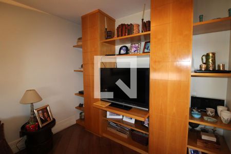 Apartamento à venda com 178m², 3 quartos e sem vagaDetalhe Sala