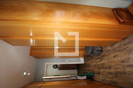 Apartamento à venda com 178m², 3 quartos e sem vagaCloset da suíte 1