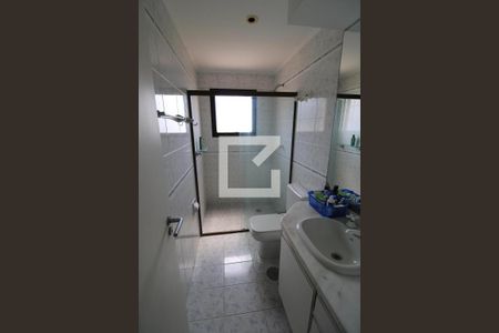 Apartamento à venda com 178m², 3 quartos e sem vagaBanheiro da Suíte 2