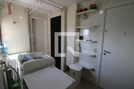 Apartamento à venda com 178m², 3 quartos e sem vagaÁrea de Serviço