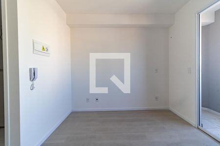 Quarto de kitnet/studio à venda com 1 quarto, 18m² em Vila Moraes, São Paulo