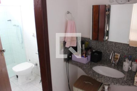 Casa à venda com 182m², 3 quartos e 2 vagasBanheiro Suíte