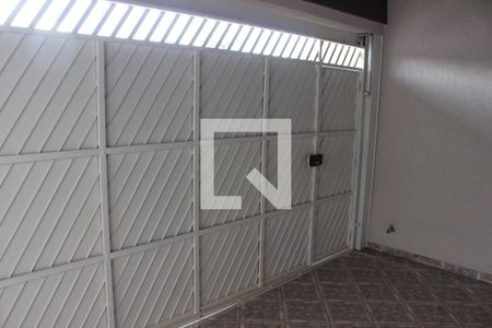 Casa à venda com 182m², 3 quartos e 2 vagasGaragem