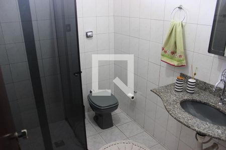 Casa à venda com 182m², 3 quartos e 2 vagasBanheiro 2