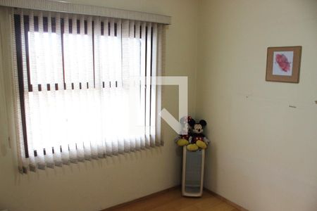 Casa à venda com 182m², 3 quartos e 2 vagasQuarto 2