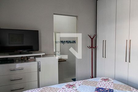 Casa à venda com 160m², 3 quartos e 2 vagas Casa à venda com 160m², 3 quartos e 2 vagasSuíte