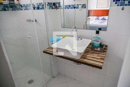 Casa à venda com 160m², 3 quartos e 2 vagas Casa à venda com 160m², 3 quartos e 2 vagasBanheiro da Suíte