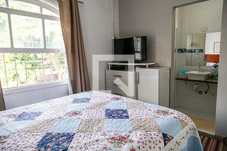 Casa à venda com 160m², 3 quartos e 2 vagas Casa à venda com 160m², 3 quartos e 2 vagasSuíte