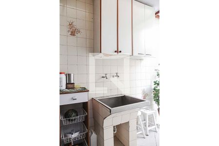 Casa à venda com 160m², 3 quartos e 2 vagas Casa à venda com 160m², 3 quartos e 2 vagasÁrea de Serviço