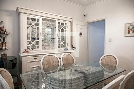 Casa à venda com 160m², 3 quartos e 2 vagas Casa à venda com 160m², 3 quartos e 2 vagasSala de Jantar