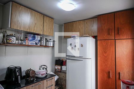 Casa à venda com 160m², 3 quartos e 2 vagas Casa à venda com 160m², 3 quartos e 2 vagasQuarto de Serviço