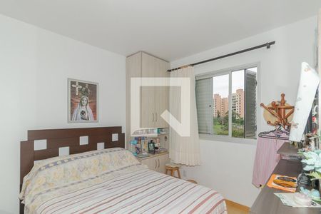 Quarto 1 de apartamento para alugar com 2 quartos, 59m² em Jardim Carvalho, Porto Alegre