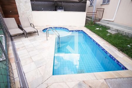 Apartamento para alugar com 59m², 2 quartos e 1 vaga Apartamento para alugar com 59m², 2 quartos e 1 vagaÁrea comum - Piscina
