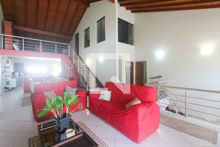 Sala de casa para alugar com 2 quartos, 200m² em Jardim Itu, Porto Alegre