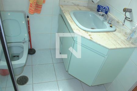 Apartamento à venda com 74m², 2 quartos e 1 vagaBanheiro da Suíte