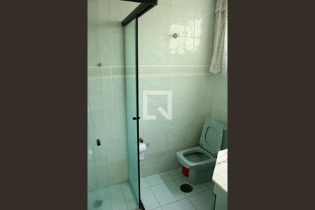 Apartamento à venda com 74m², 2 quartos e 1 vagaBanheiro da Suíte