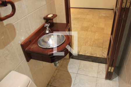 Apartamento à venda com 74m², 2 quartos e 1 vagaBanheiro 1