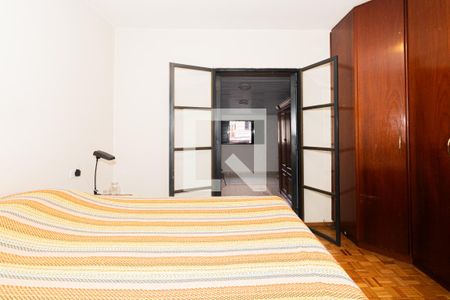 Casa à venda com 200m², 4 quartos e 1 vagaQuarto 4