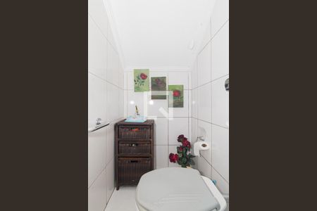 Casa à venda com 200m², 4 quartos e 1 vagaLavabo