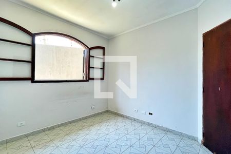Casa à venda com 264m², 3 quartos e 3 vagasSuíte