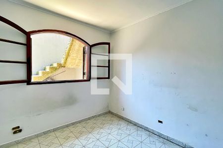 Quarto 2 de casa à venda com 3 quartos, 264m² em Jardim Santa Cecilia, Guarulhos