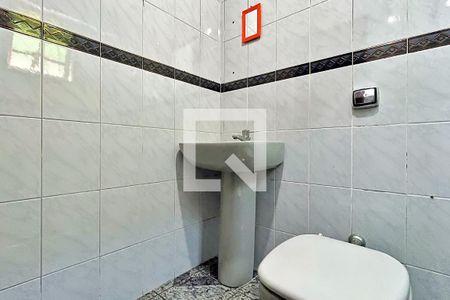 Casa à venda com 264m², 3 quartos e 3 vagasBanheiro da Suíte