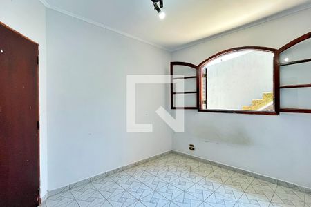 Casa à venda com 264m², 3 quartos e 3 vagasQuarto 2