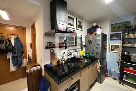 Quarto/ Cozinha de kitnet/studio à venda com 1 quarto, 28m² em Centro, Rio de Janeiro
