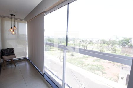 Vista da Sala de apartamento para alugar com 2 quartos, 61m² em Aclimação, Uberlândia