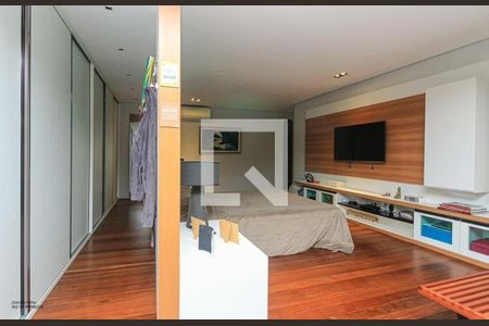Casa à venda com 5 quartos, 645m² em Tristeza, Porto Alegre