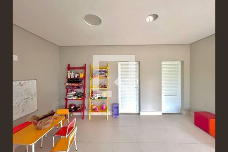 Casa à venda com 4 quartos, 348m² em Vila dos Plátanos, Campinas