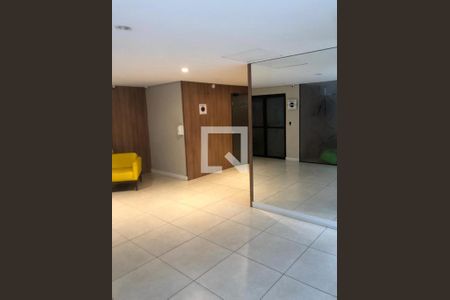 Apartamento à venda com 2 quartos, 59m² em Quitaúna, Osasco