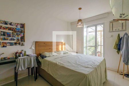 Apartamento à venda com 188m², 3 quartos e 2 vagasSuíte 1