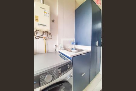 Apartamento à venda com 76m², 2 quartos e 1 vagaÁrea de Serviço