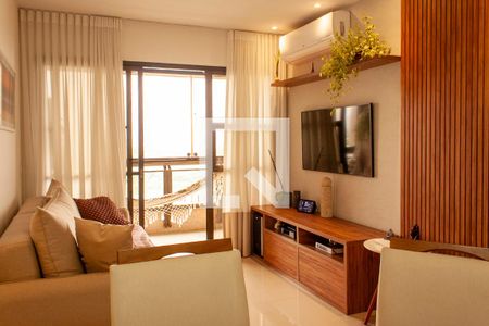 Sala de apartamento à venda com 2 quartos, 76m² em Barra da Tijuca, Rio de Janeiro