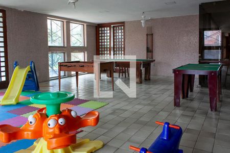 Apartamento à venda com 76m², 2 quartos e 1 vagaSala de jogos