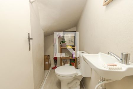 Lavabo de casa para alugar com 2 quartos, 100m² em Vila das Belezas, São Paulo