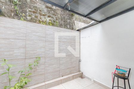 Casa para alugar com 100m², 2 quartos e 1 vaga Casa para alugar com 100m², 2 quartos e 1 vagaQuintal