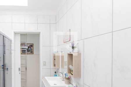 Casa para alugar com 100m², 2 quartos e 1 vaga Casa para alugar com 100m², 2 quartos e 1 vagaBanheiro