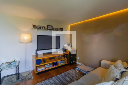 Apartamento à venda com 187m², 3 quartos e 3 vagas Apartamento à venda com 187m², 3 quartos e 3 vagasSala de TV